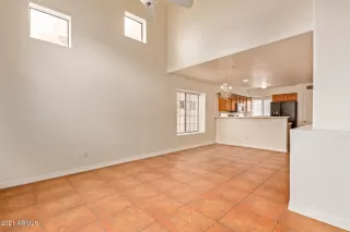 Photo #4: 6273835 Listing