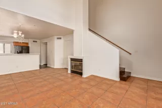 Photo #5: 6273835 Listing