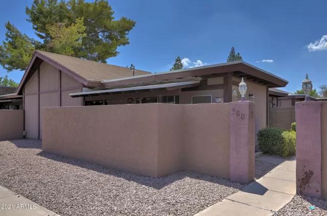 MLS: 6273921 Condo For Sale