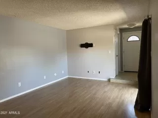 Photo #2: 6273921 Listing