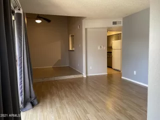 Photo #3: 6273921 Listing