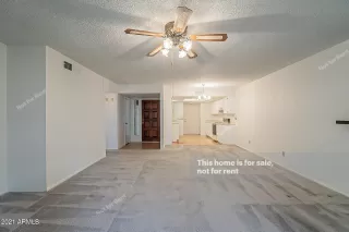 Photo #5: 6273959 Listing