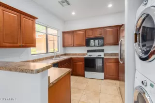 Photo #3: 6274099 Listing 