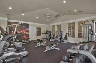 Photo #4: 6274269 Listing