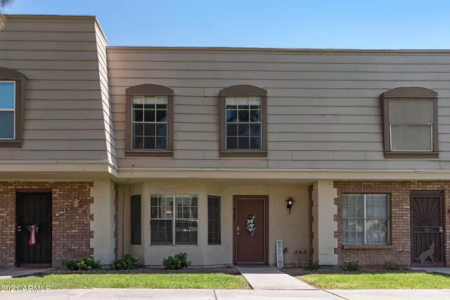 MLS: 6274755 Condo For Sale