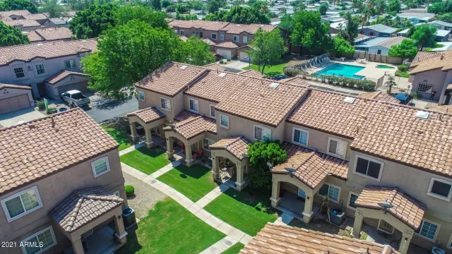 MLS: 6274904 Condo For Sale