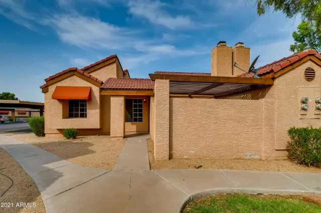 MLS: 6275081 Condo For Sale