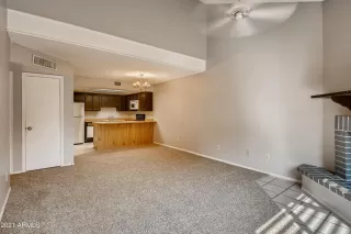 Photo #5: 6275081 Listing