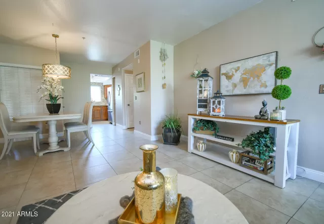 MLS: 6275275 Condo For Sale