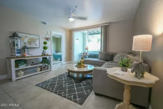 Photo #2: 6275275 Listing