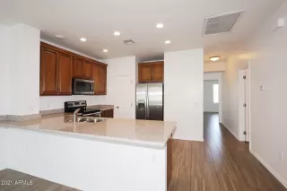 Photo #3: 6275320 Listing