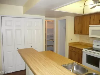 Photo #3: 6275457 Listing 