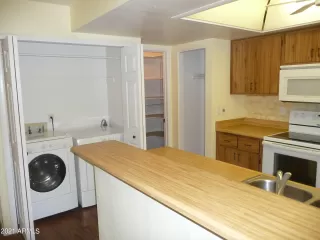 Photo #4: 6275457 Listing 