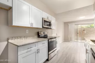 Photo #3: 6275533 Listing