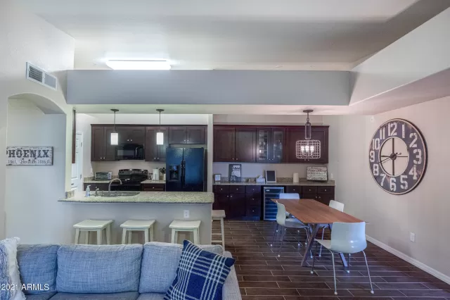 MLS: 6275637 Condo For Sale