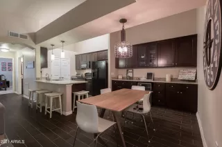 Photo #5: 6275637 Listing 