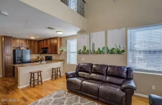 Photo #3: 6275755 Listing