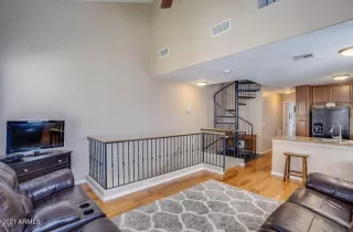 Photo #4: 6275755 Listing