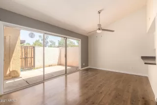 Photo #5: 6275883 Listing