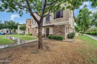 Photo #3: 6276217 Listing