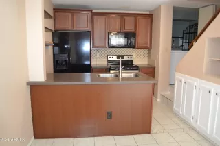 Photo #6: 6276230 Listing