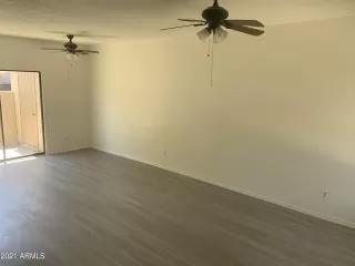 Photo #6: 6276411 Listing