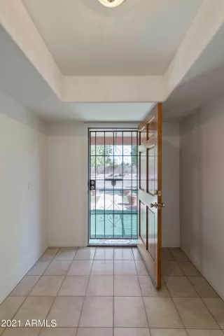 Photo #5: 6276416 Listing