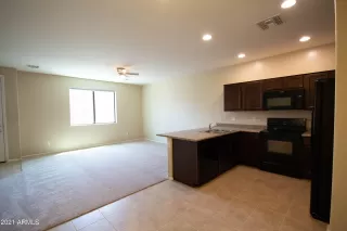 Photo #3: 6276561 Listing