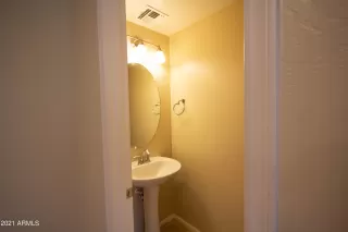 Photo #4: 6276561 Listing