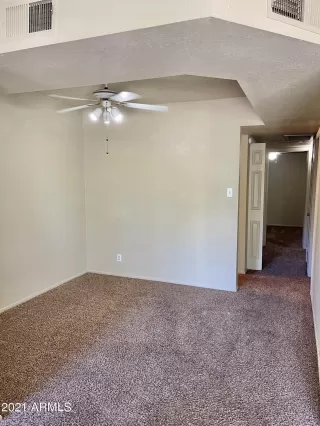 Photo #3: 6276619 Listing