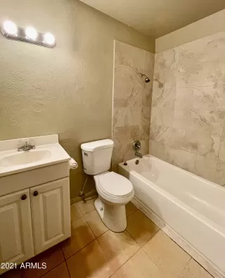 Photo #6: 6276619 Listing