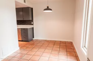 Photo #3: 6276958 Listing