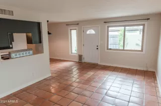 Photo #6: 6276958 Listing