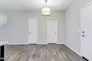 Photo #2: 6277089 Listing 