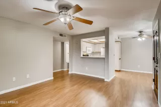 Photo #5: 6277195 Listing 