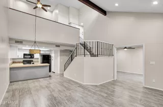 Photo #4: 6277652 Listing