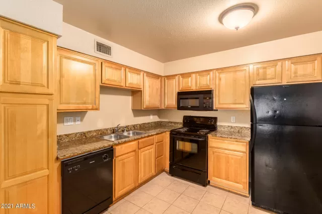 MLS: 6278031 Condo For Sale