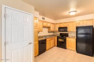 Photo #2: 6278031 Listing