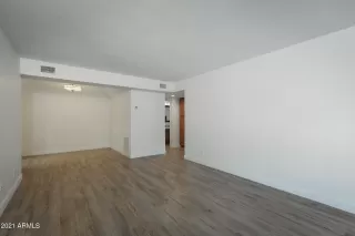 Photo #3: 6278207 Listing