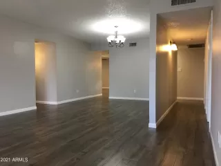 Photo #5: 6278431 Listing