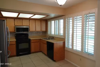 Photo #4: 6278590 Listing