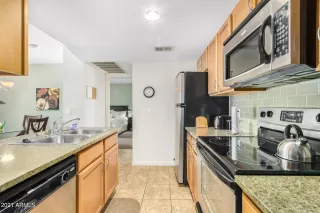 Photo #4: 6278637 Listing