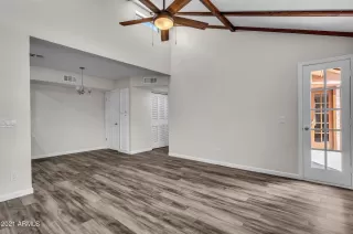 Photo #4: 6278672 Listing 