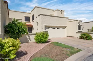 Photo #2: 6279343 Listing 