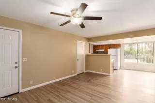 Photo #3: 6279358 Listing 