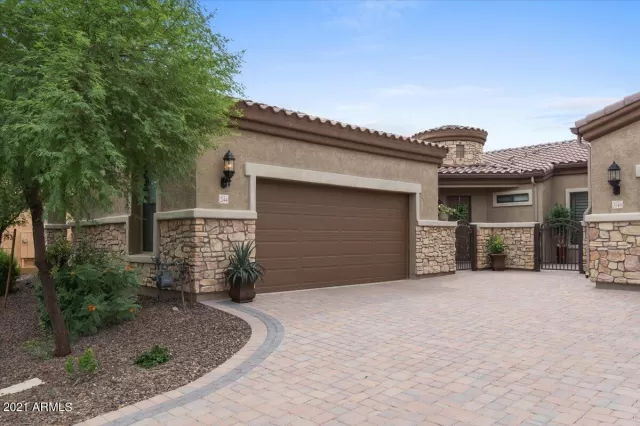 MLS: 6279714 Condo For Sale