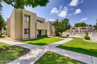 Photo #2: 6280111 Listing 