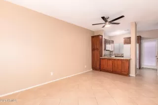 Photo #4: 6280143 Listing