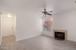 Photo #6: 6280206 Listing