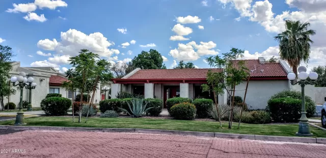 MLS: 6280484 Condo For Sale